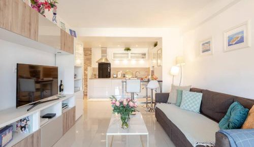 Apartment with Terrace