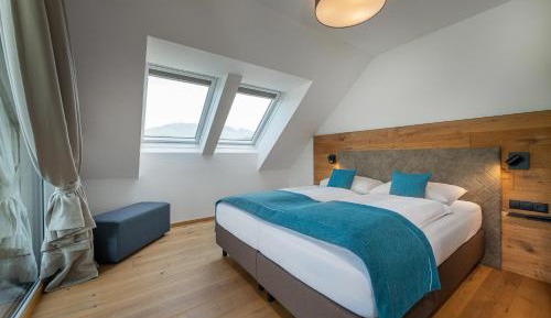 Superior Three-Bedroom Apartment with Sauna