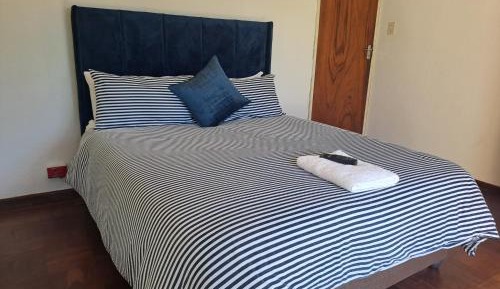 Standard Double Room with Shared Bathroom