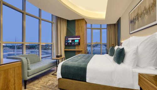 Superior King Room