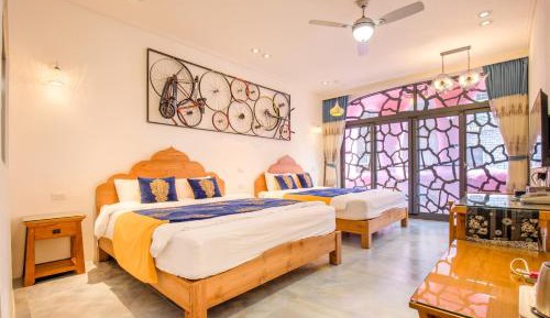 Deluxe Quadruple Room