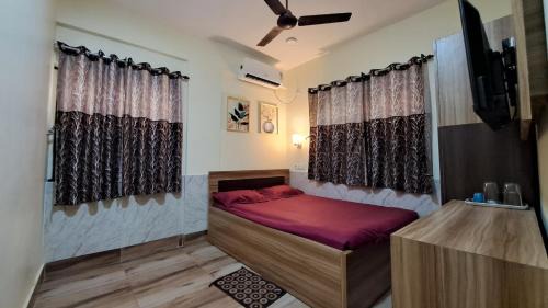 Deluxe Double Room with Shower