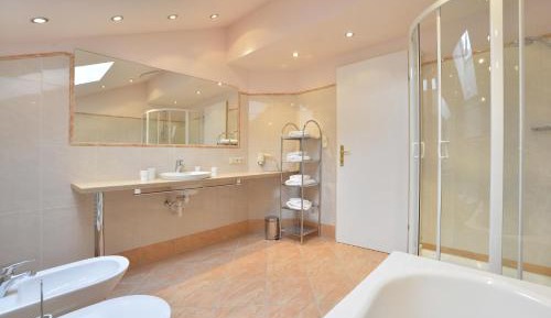 Two-Bedroom Apartment Top 35
