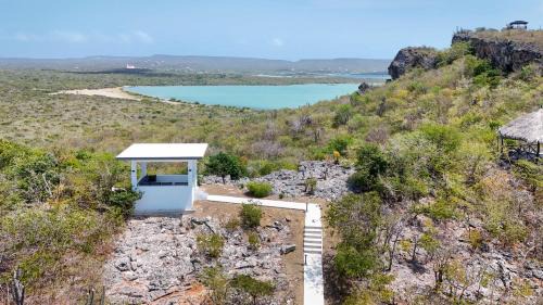Three-Bedroom with Ocean View & Private Pool   