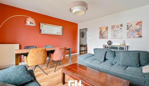 Room #1184340901