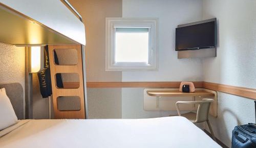 Triple Room with One Double Bed and One Bunk Bed