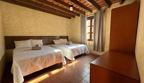 Quadruple Room with Shared Bathroom