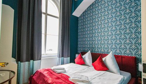 Four-Bedroom Luxury Apartment