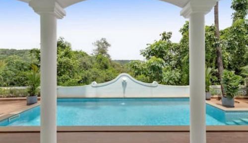 Five-Bedroom Villa