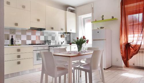 Superior One-Bedroom Apartment