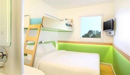 Standard Double Room with Bunk Bed