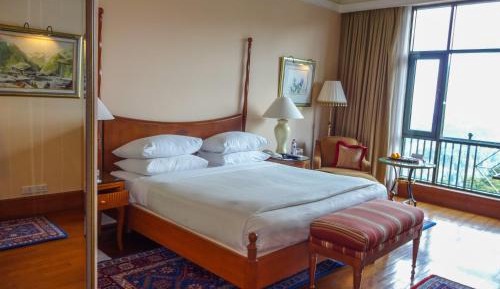 Premier Double Room with Valley View