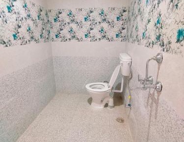 Quadruple Room with Private Bathroom