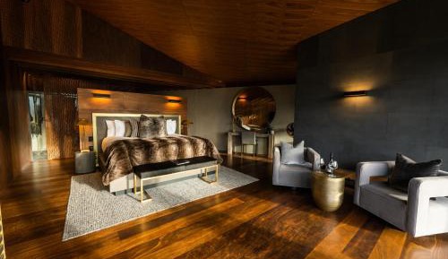 King Suite