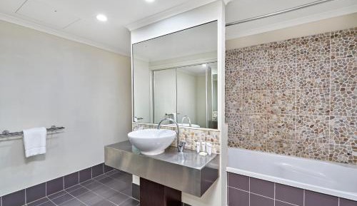 Two Bedroom Pool Access Apartment #26
