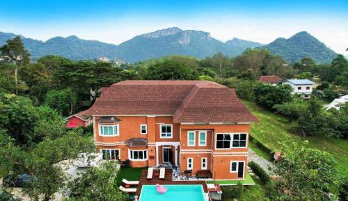 Villa with Private Pool