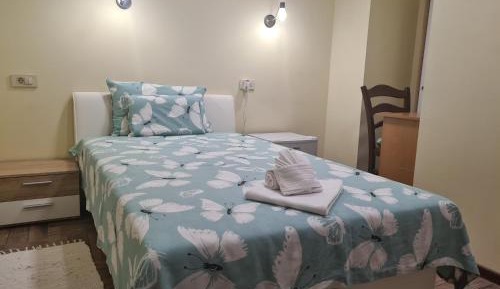 Single Room with Private Bathroom