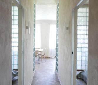 Apartment with Garden View