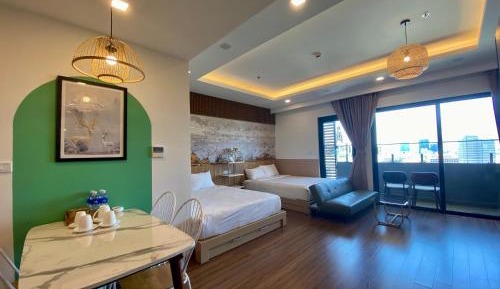 One-Bedroom Apartment