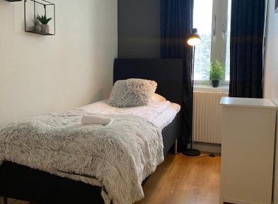 Single Room with Shared Bathroom