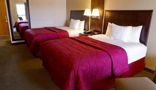 Queen Room with Two Queen Beds - Non-Smoking