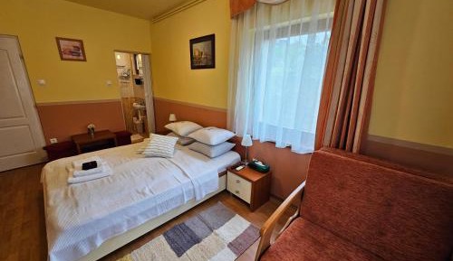 Economy Double Room