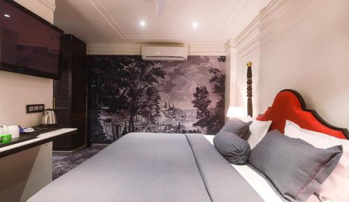 Superior King Room