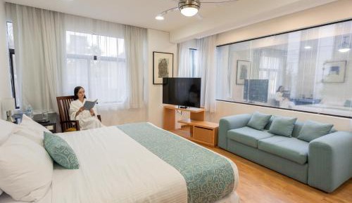 Junior Suite