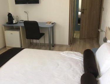 King Room with Spa Bath