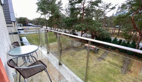 Apartment with Garden View