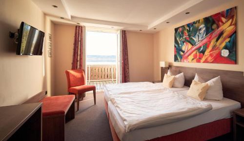 Double Room - Lake Side
