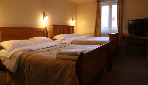 Twin / Quad (En-Suite)