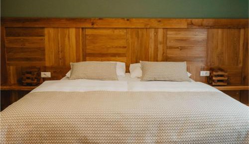 Deluxe Double or Twin Room with Balcony