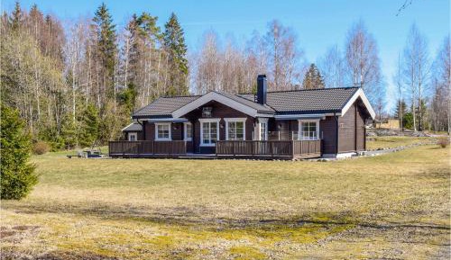 Four-Bedroom Holiday Home