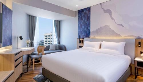 Standard King Room
