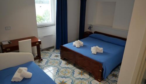 Superior Double or Twin Room with Sea View
