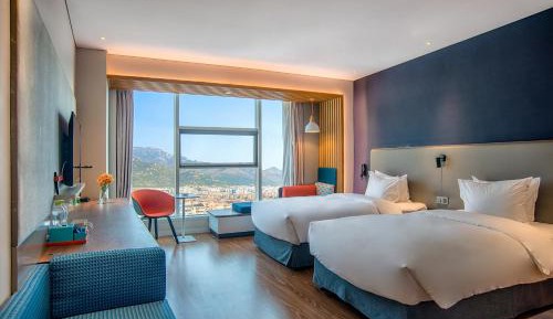 Twin Room with View - Non-Smoking