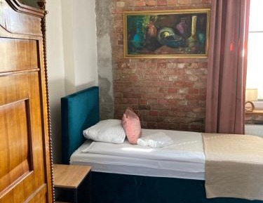 Twin Room with Private Bathroom