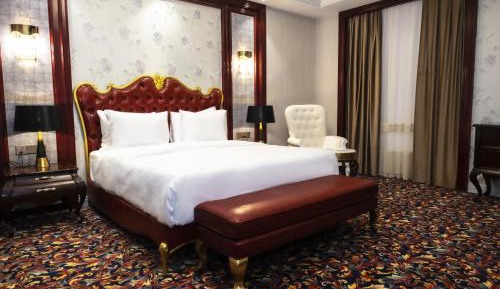 Presidential Suite