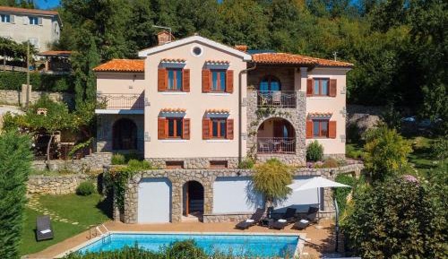 Four-Bedroom Villa