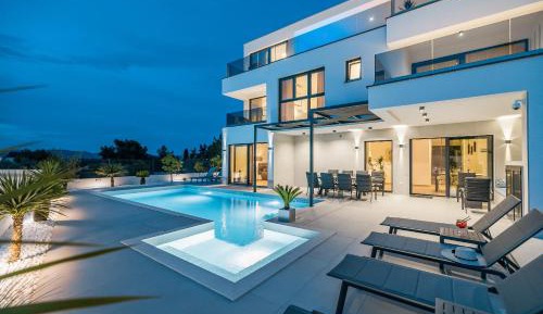 Villa with Private Pool