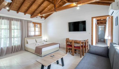 Superior Suite with Balcony