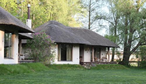 Deluxe Bungalow