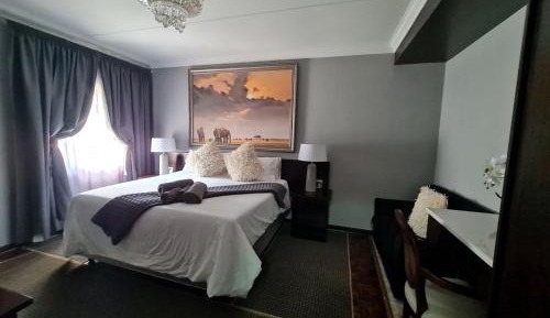Deluxe Double or Twin Room with Garden View