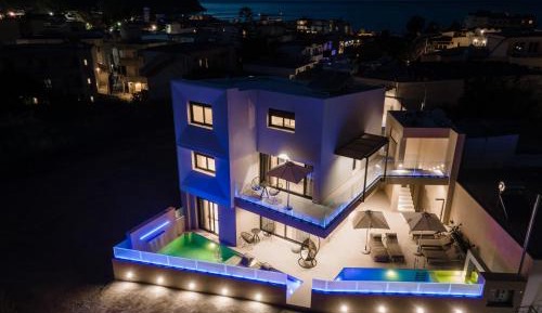 Deluxe Villa