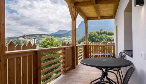 Superior Apartment with Balcony