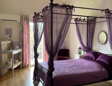 Double Room with Mountain View