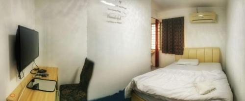 Deluxe Double Room with Shower