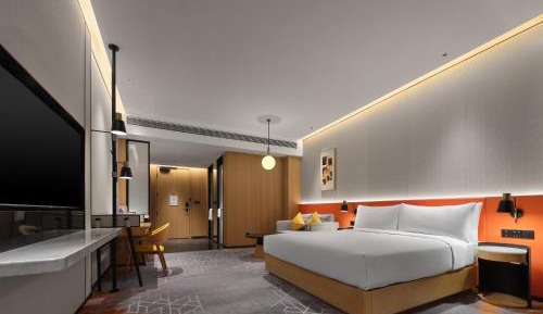 King Room - Mobility Accessible 