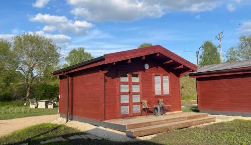 Bungalow with Patio